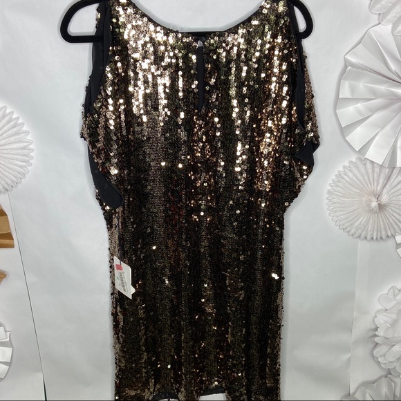 Calvin Klein Gold Sequin Party Dress - Picture 2 of 6